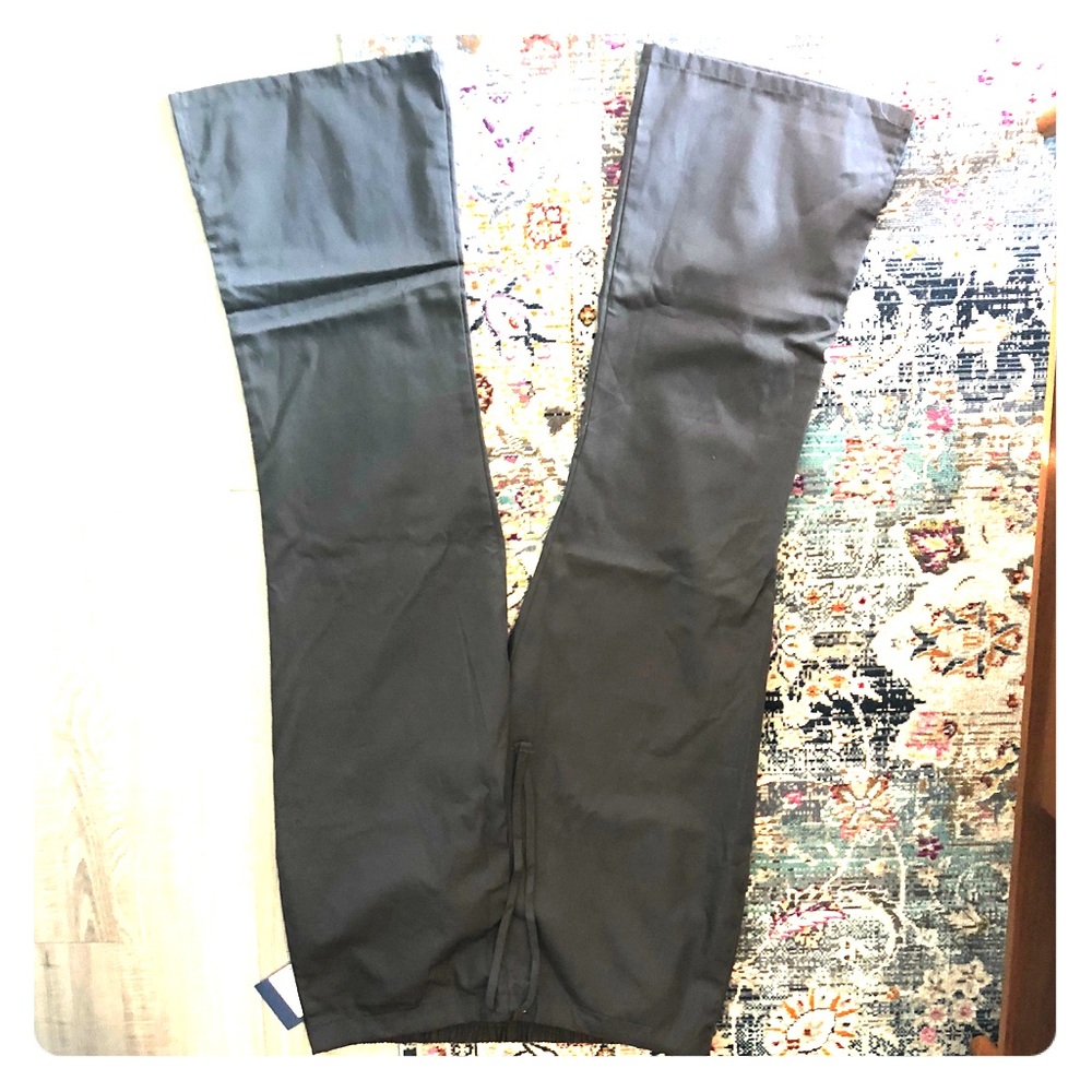 Women’s Grey Scrub Pants
